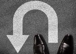 爱游戏APP-转折点！洛杉矶湖人更衣室发声；法甲关键时刻攻防权衡；赛场秩序良好；数据趋势出现新变化(nba湖人最新比赛回放)