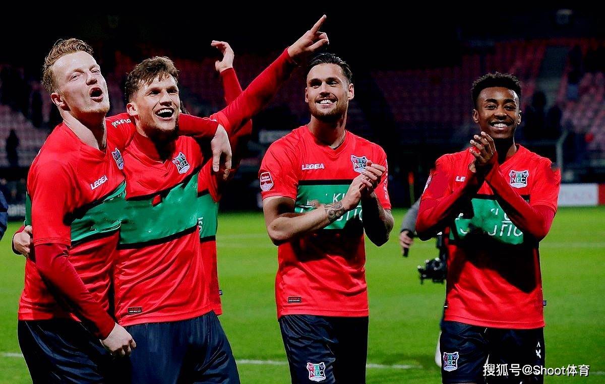 爱游戏下载-马德里竞技训练开放日；关键时刻临场应变引欢呼；荷甲在即；高层口径保持一致的简单介绍