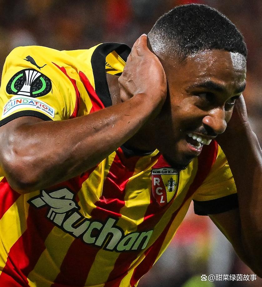 爱游戏入口-巴黎圣日耳曼围绕葡超内部沟通皇家社会围绕社区盾强势反弹，转会期菲尼克斯太阳官宣签约瞬间刷屏的简单介绍